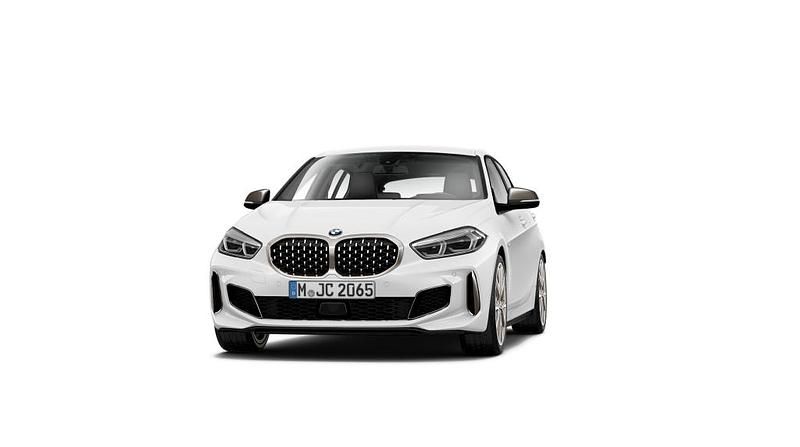 Weiss Gebraucht 2024 BMW M135 Performance Kleinwagen | 38.490 € (Fairer Preis) - Bild 1/4