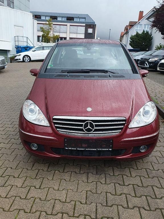 Rot Gebraucht 2006 Mercedes A200 Kleinwagen | 5.650 € (Fairer Preis) - Bild 1/4