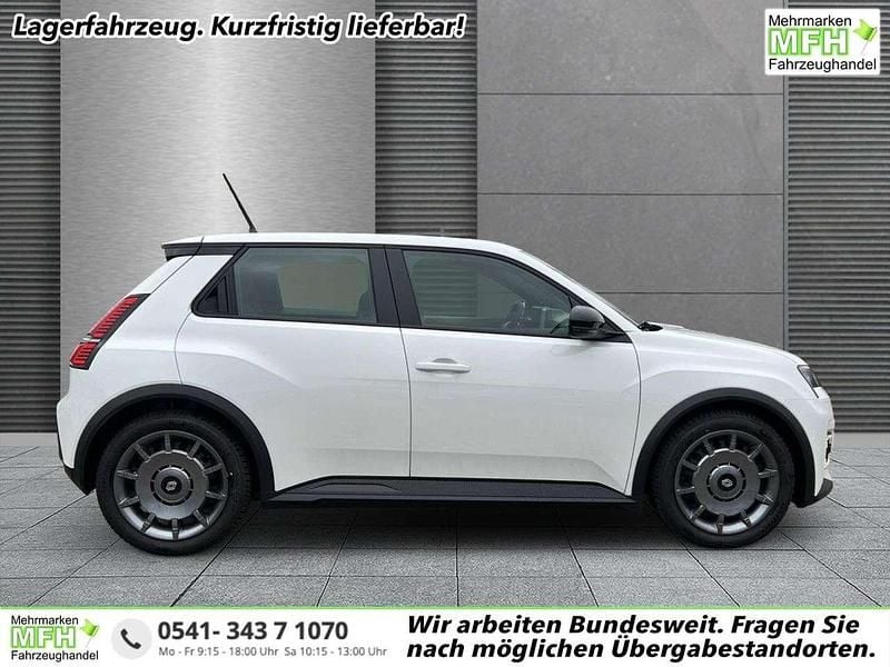 Perlmuttweiß Gebraucht 2025 Renault R5 Evolution Kleinwagen | 26.690 € (Guter Preis) - Bild 1/4