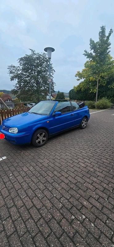 Blau Gebraucht 1999 VW Golf Cabriolet Cabrio | 1.500 € (Guter Preis) - Bild 1/4