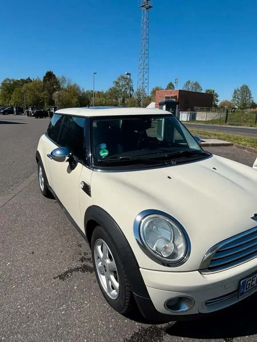 Używany Mini Cooper 95 KM (69 kW) 2008 Beżowy Hatchback