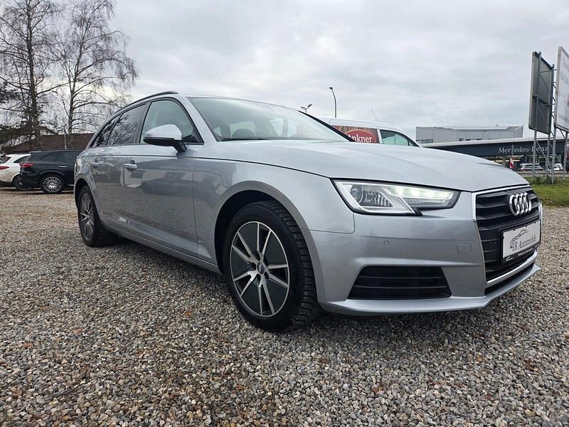 Gebraucht Audi A4 Sport 150 PS (110 kW) 2017 Silber Kombi