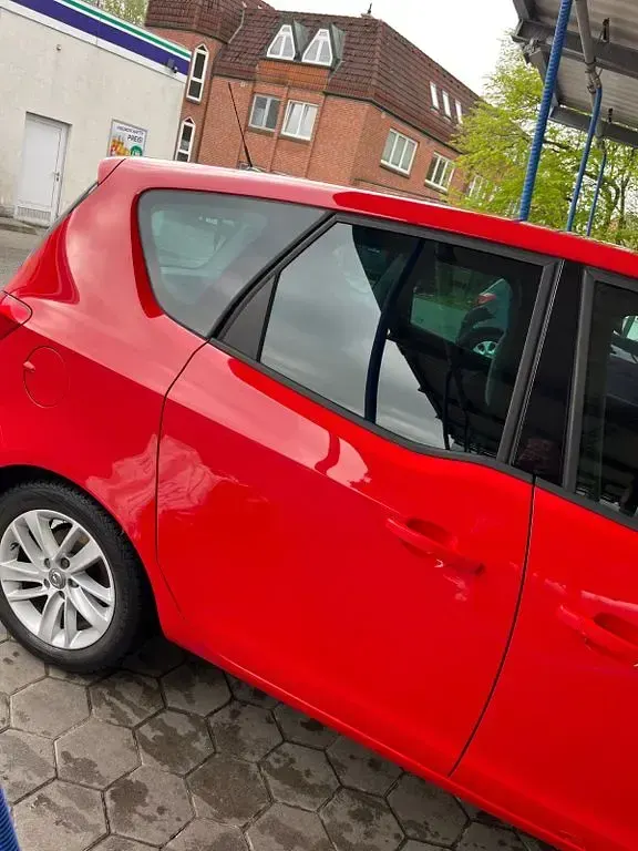 Gebraucht Opel Meriva Innovation 120 PS (88 kW) 2016 Rot Van / Kleinbus