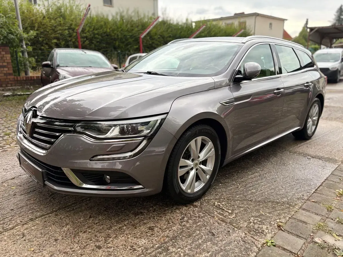 Gebraucht Renault Talisman GrandTour Life 131 PS (96 kW) 2016 Grau Kombi