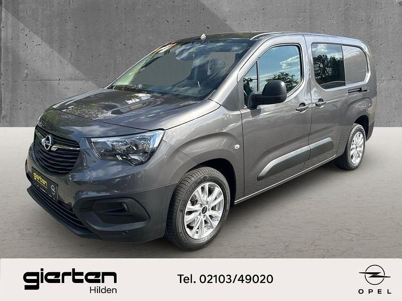 Grau Gebraucht 2021 Opel Combo Van / Kleinbus | 24.990 € (Teuer) - Bild 1/4