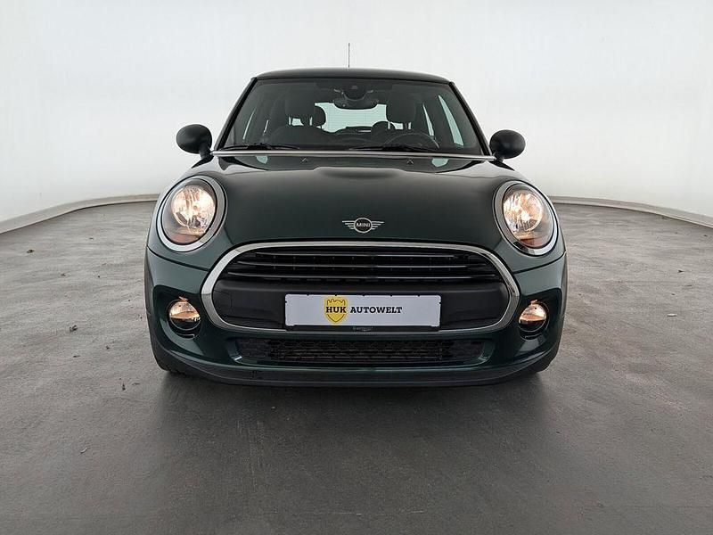 Second-hand Mini ONE 102 CP (75 kW) 2019 Verde Hatchback