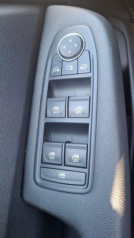 Gebraucht Renault Clio V Business 91 PS (66 kW) 2022 Schwarz Kleinwagen