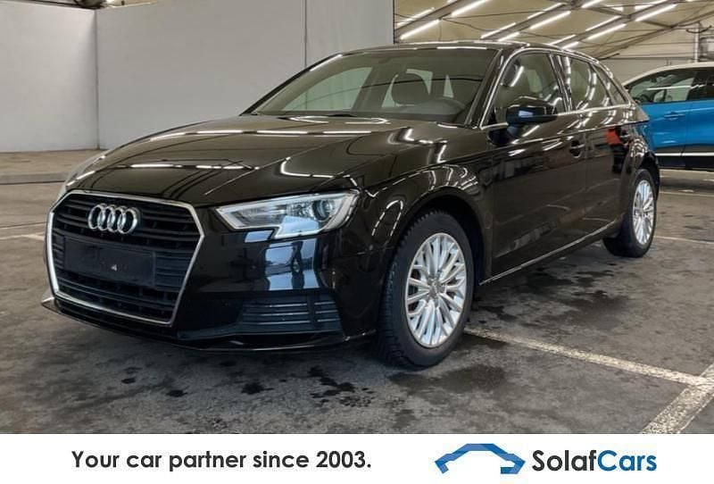 Schwarz Gebraucht 2018 Audi A3 Sportback Limousine | 11.800 € (Superpreis) - Bild 1/4