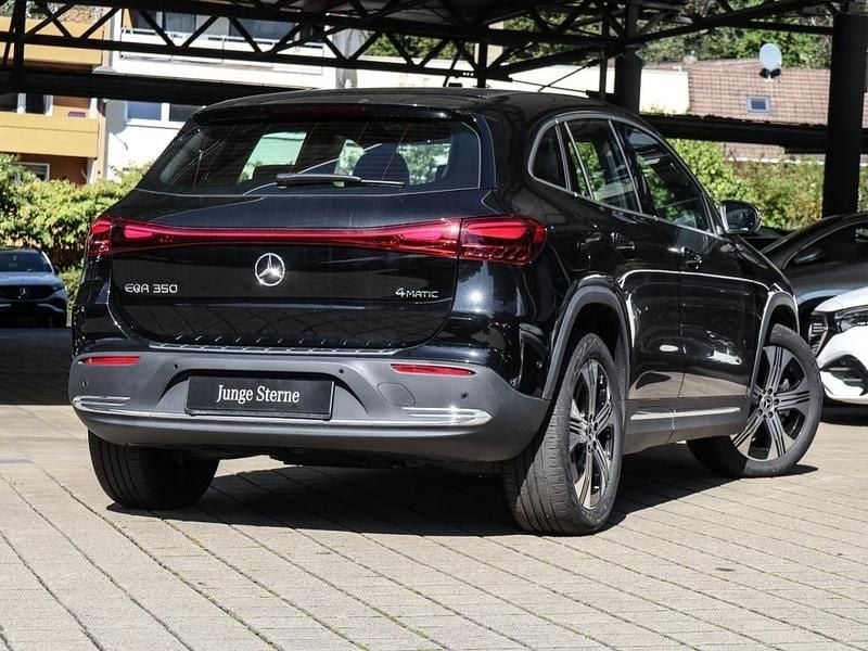Gebraucht Mercedes EQA350 Progressive 214 kW (292 PS) 2024 Metalliclack kosmosschwarz SUV