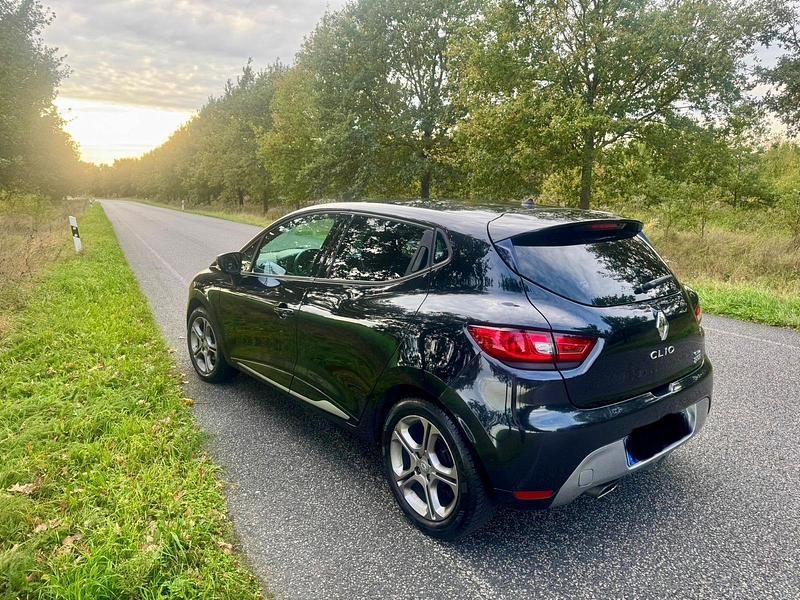 Gebraucht 2015 Renault Clio IV Kleinwagen | 8.900 € - Bild 1/4