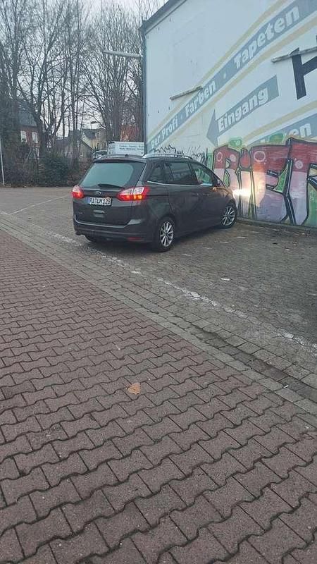 Gebraucht Ford Grand C-Max Titanium 150 PS (110 kW) 2019 Silber Van / Kleinbus