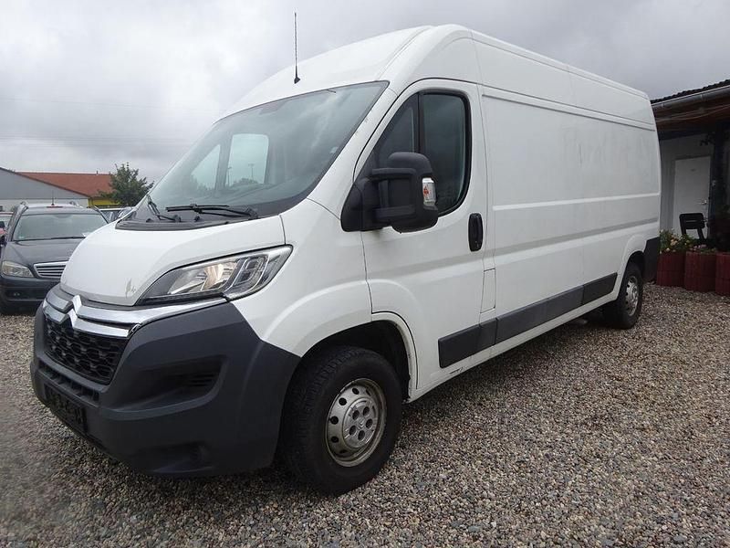 Weiß Gebraucht 2017 Citroën Jumper Profi Van / Kleinbus | 6.800 € (Fairer Preis) - Bild 1/4