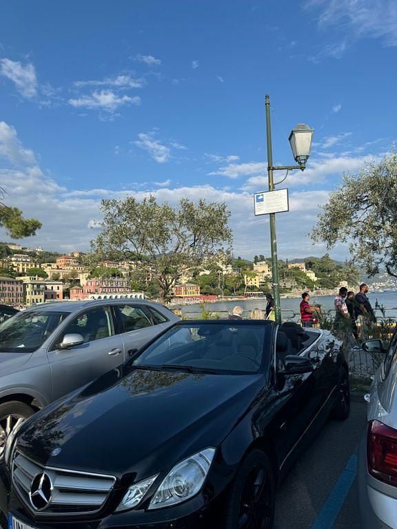 Gebraucht Mercedes E250 Avantgarde 204 PS (150 kW) 2011 Schwarz Cabrio