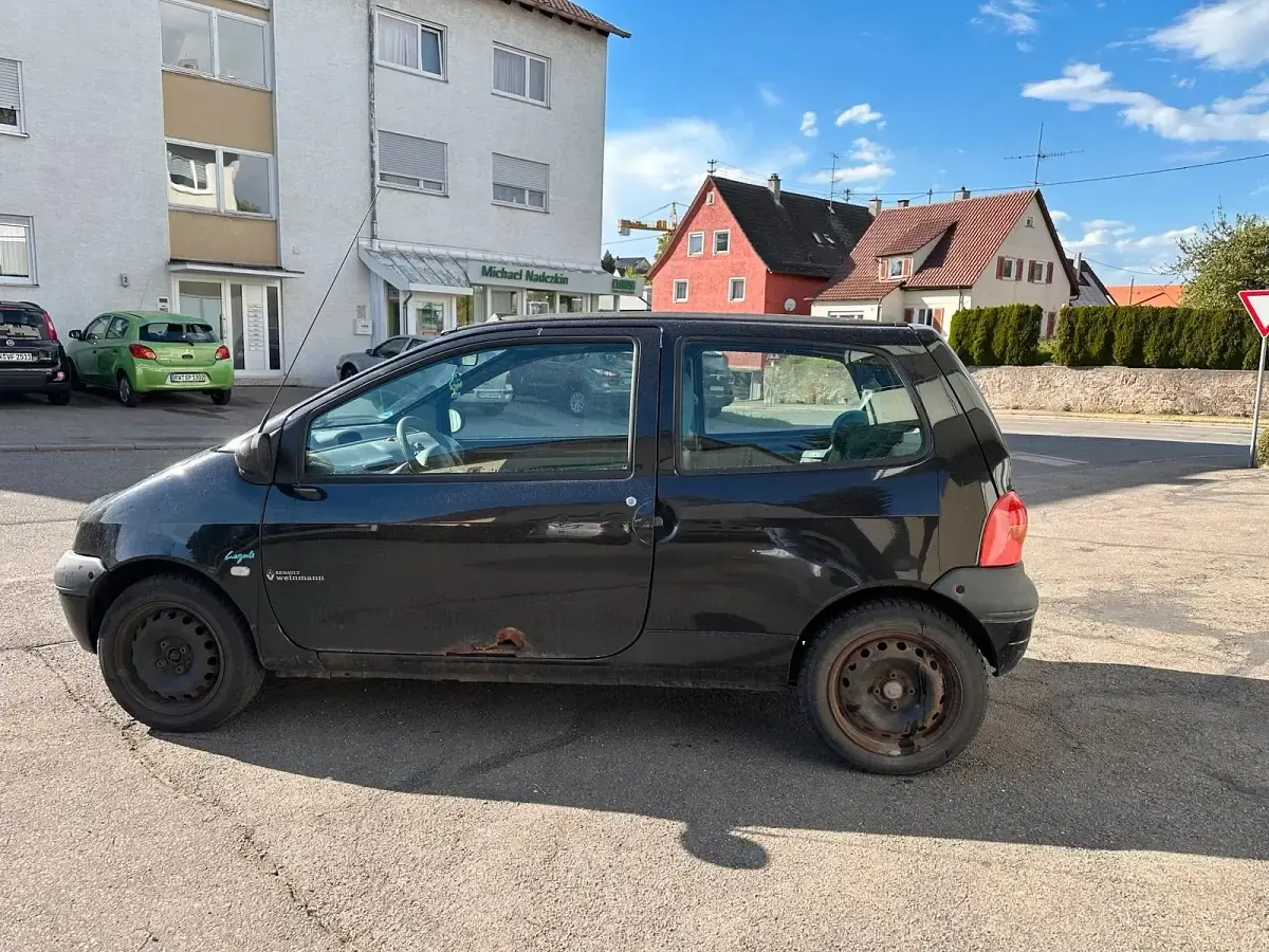 Używany Renault Twingo 2004 Czarny Hatchback
