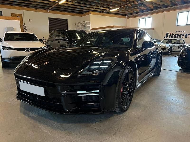 Gebraucht Porsche Panamera 500 PS (367 kW) 2024 Schwarz Limousine