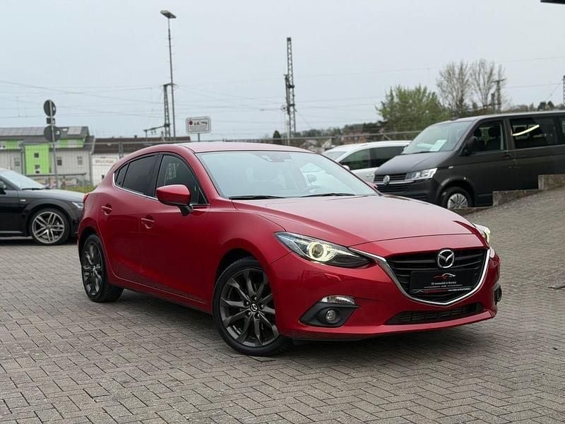 Gebraucht Mazda 3 Nakama 150 PS (110 kW) 2016 Rot Limousine