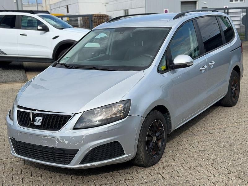 Gebraucht Seat Alhambra Reference 140 PS (102 kW) 2011 Silber Van / Kleinbus