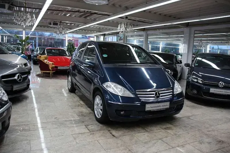 Gebraucht Mercedes A180 109 PS (80 kW) 2007 Blau Limousine