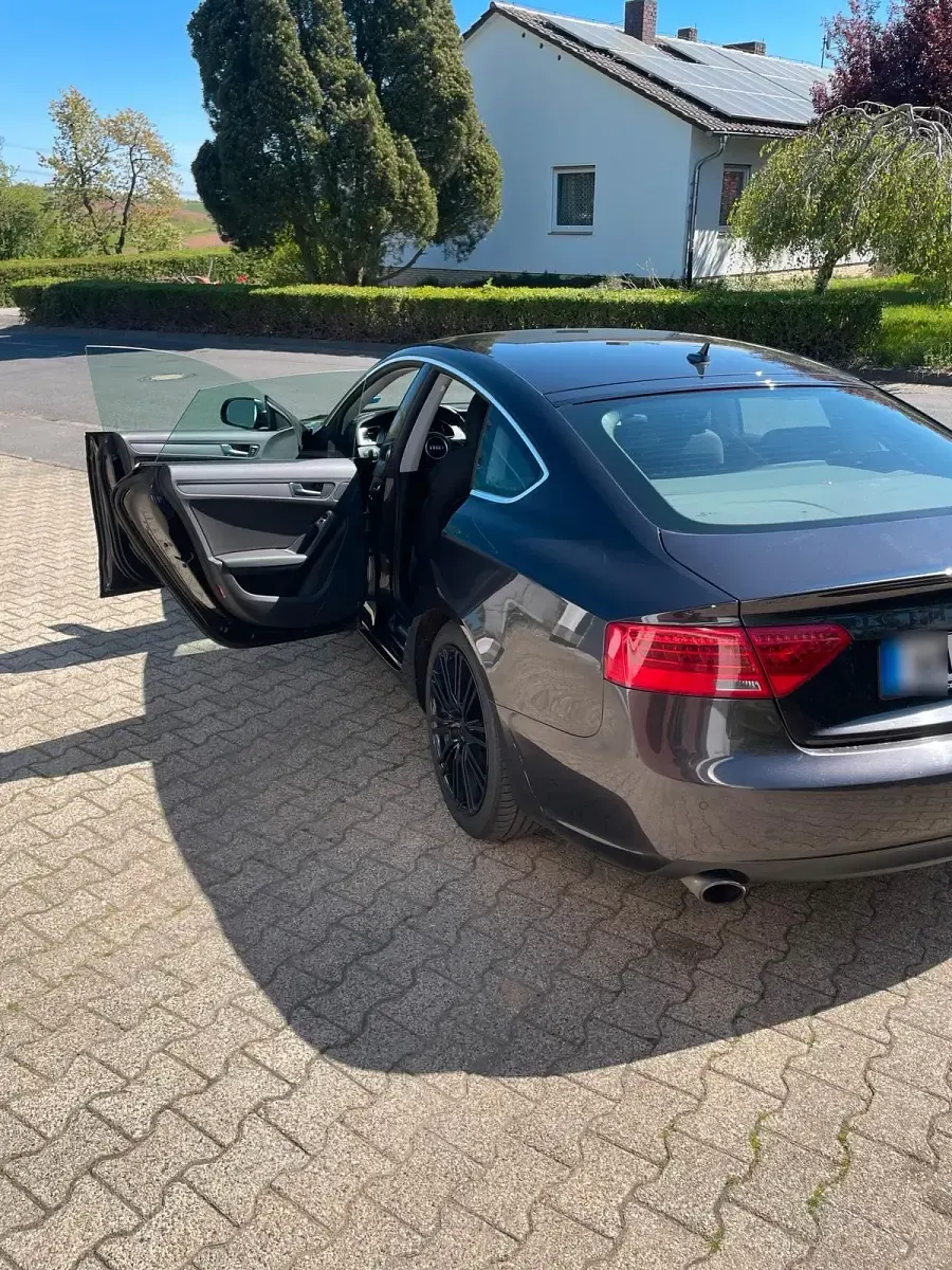 Second-hand Audi A5 Sportback 170 CP (125 kW) 2012 Gri Hatchback