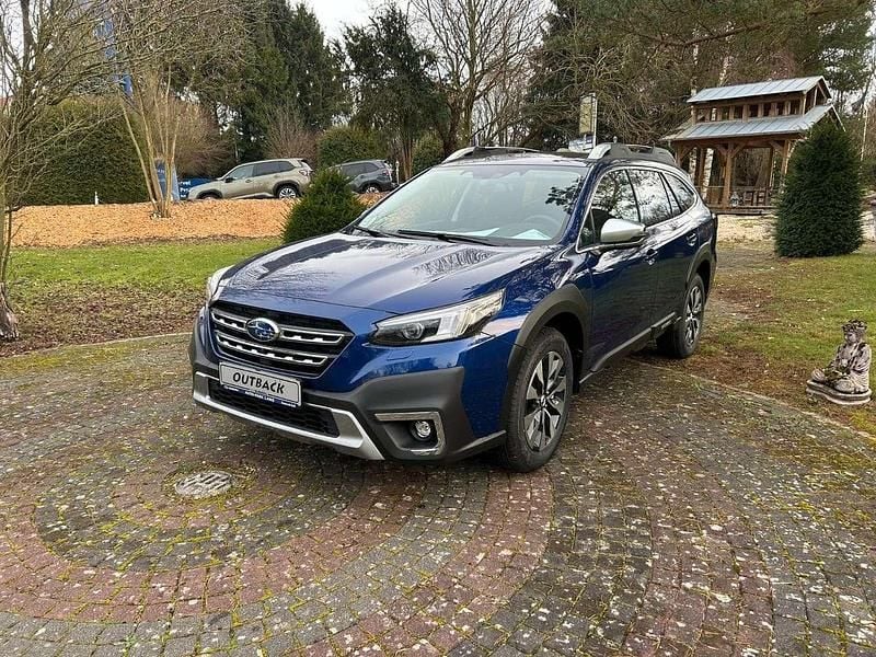 Neu Subaru Outback Platinum 169 PS (124 kW) 2026 Sapphire blue Kombi