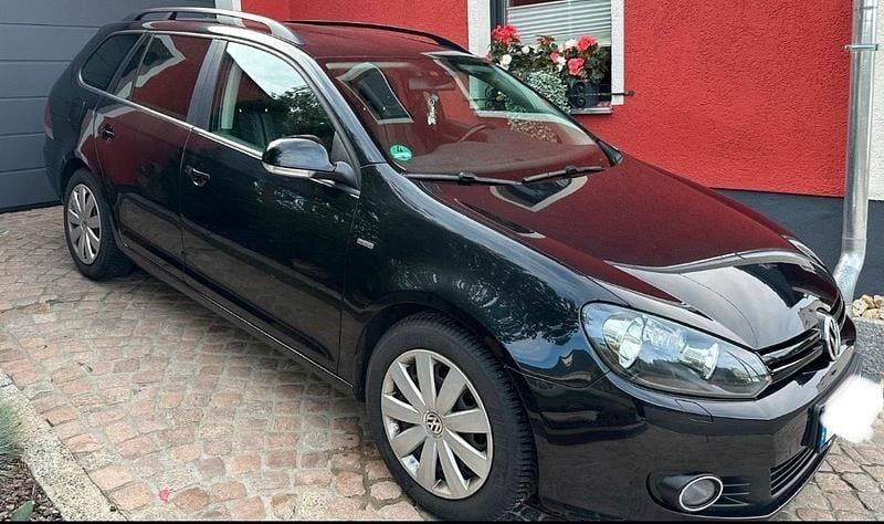 Usata VW Golf VII 105 CV (77 kW) 2013 Nero Station wagon