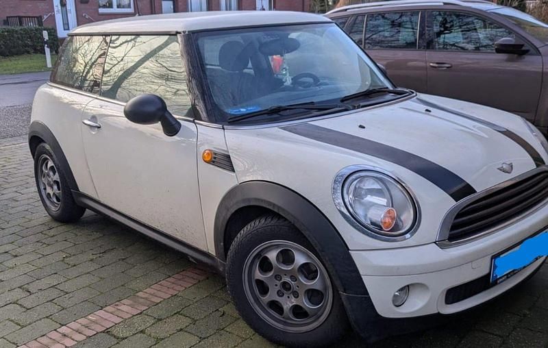 Beige Gebraucht 2009 Mini ONE Kleinwagen | 2.400 € - Bild 1/4