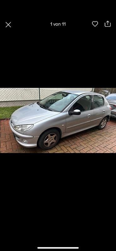Silber Gebraucht 2006 Peugeot 206 Limousine | 1.150 € (Fairer Preis) - Bild 1/4