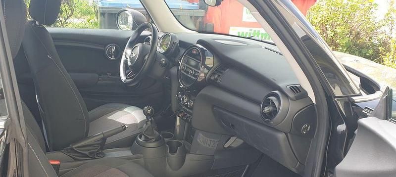 Gebraucht Mini John Cooper Works 75 PS (55 kW) 2015 Schwarz Kleinwagen