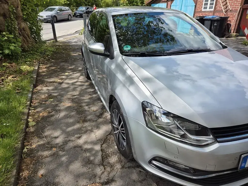 Gebraucht VW Polo Allstar 90 PS (66 kW) 2016 Grau Kleinwagen
