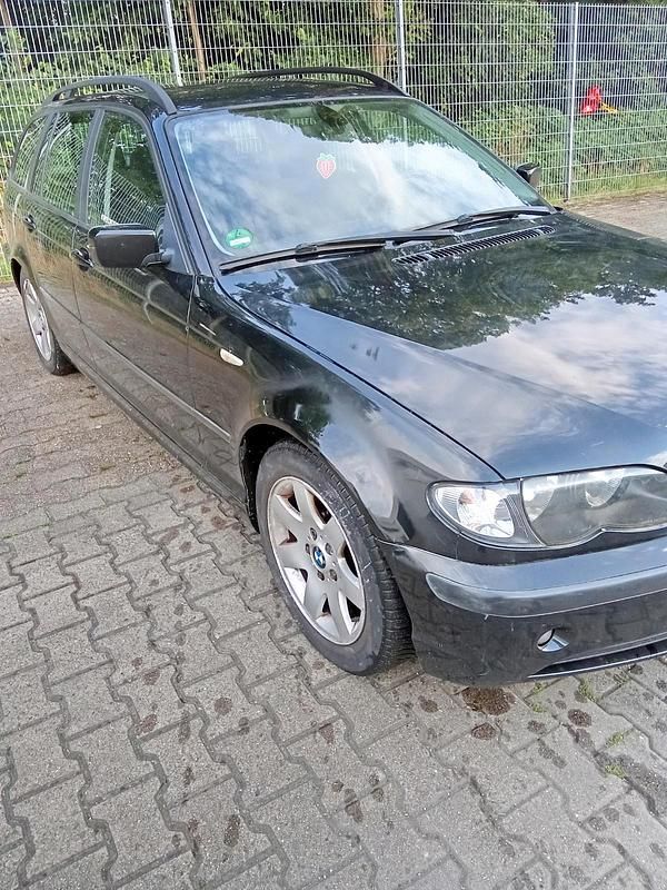 Gebraucht 2003 BMW 318 Kombi | 1.750 € (Fairer Preis) - Bild 1/4