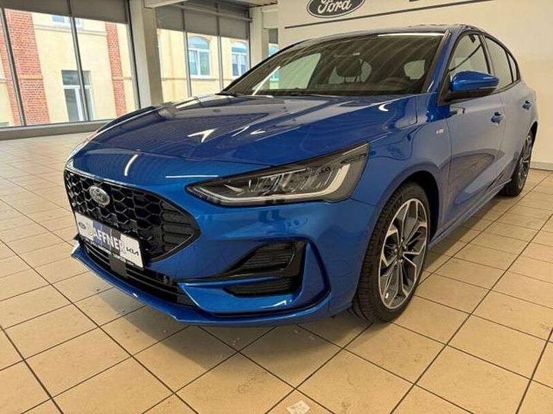 Neu Ford Focus ST-Line X 155 PS (114 kW) 2025 Dynamicblau metallic Limousine