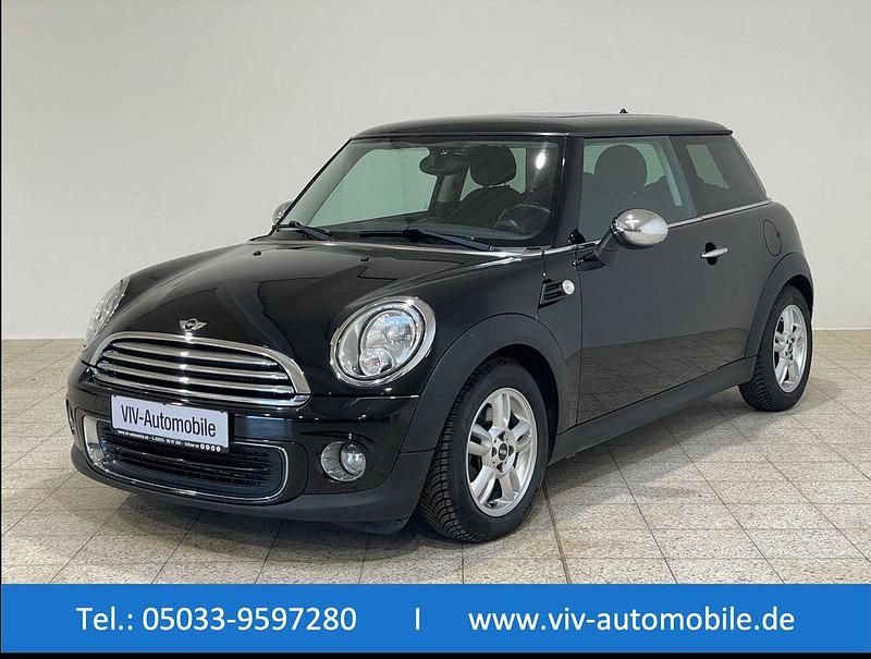 Schwarz Gebraucht 2010 Mini ONE Kleinwagen | 7.990 € (Teuer) - Bild 1/4