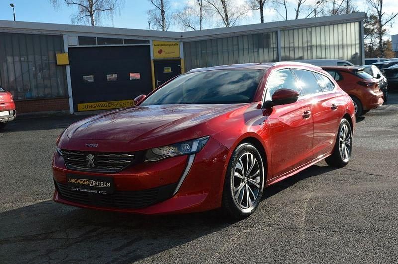 Rot Gebraucht 2021 Peugeot 508 SW Allure Kombi | 18.900 € (Superpreis) - Bild 1/4