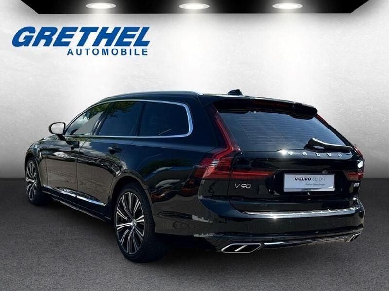 Gebraucht Volvo V90 Plus 250 PS (183 kW) 2023 Schwarz Kombi