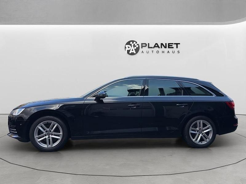 Gebraucht Audi A4 Sport 150 PS (110 kW) 2016 Schwarz Kombi