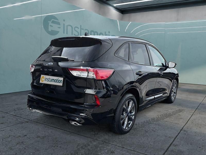 Gebraucht Ford Kuga 120 PS (88 kW) 2023 Schwarz SUV