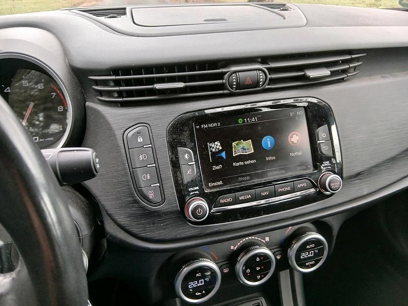 Gebraucht Alfa Romeo Giulietta 170 PS (125 kW) 2016 Grau Kleinwagen