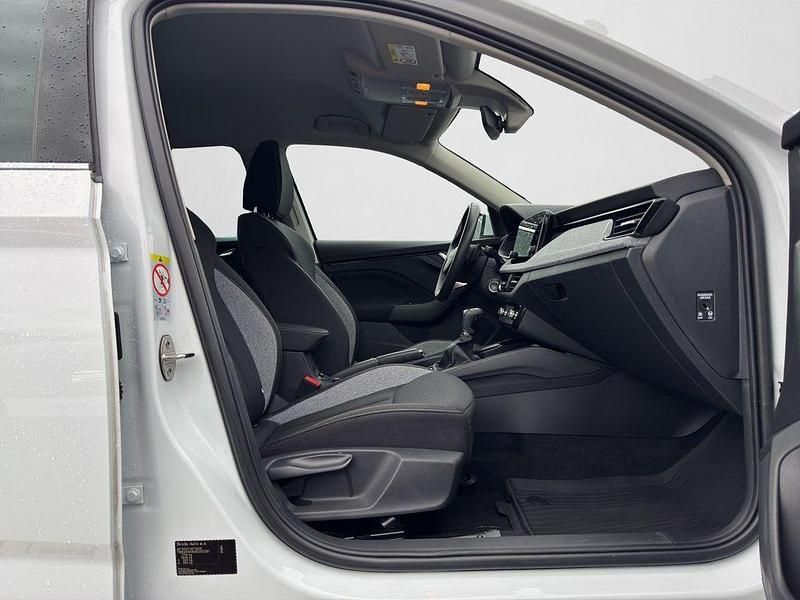 Gebraucht Skoda Kamiq Selection 116 PS (85 kW) 2025 Moonweiß perleffekt SUV