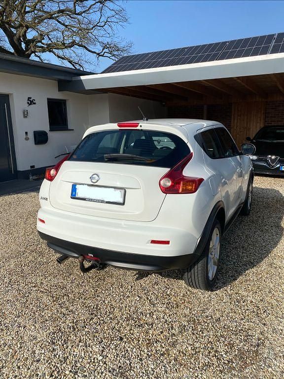 Gebraucht Nissan Juke Acenta 117 PS (86 kW) 2011 Weiß SUV