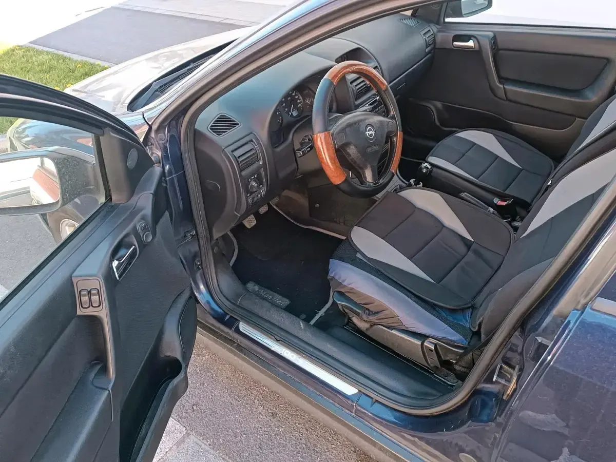 Second-hand Opel Astra 75 CP (55 kW) 1999 Albastru Berlinǎ