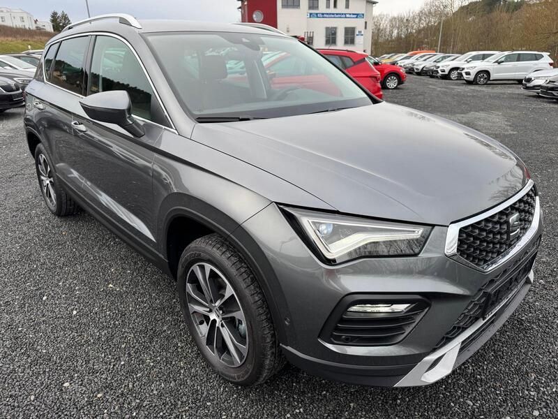Gebraucht Seat Ateca Style 150 PS (110 kW) 2024 Grau SUV