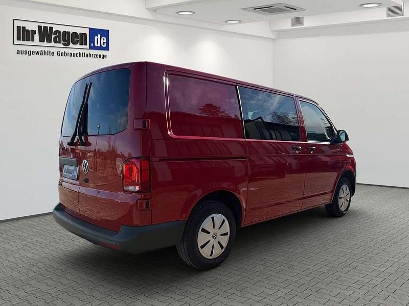 Gebraucht VW Transporter 150 PS (110 kW) 2021 Kirschrot Van