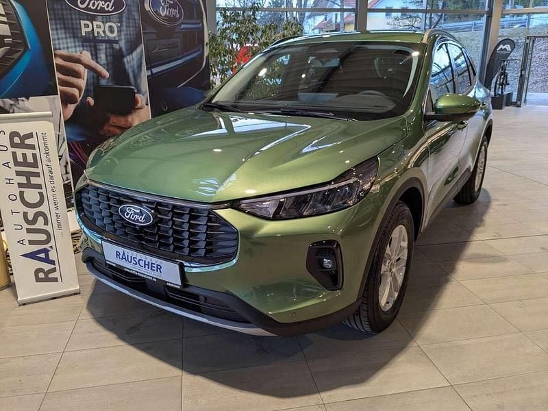 Gebraucht Ford Kuga Titanium 179 PS (131 kW) 2026 Burstinggreen metallic SUV