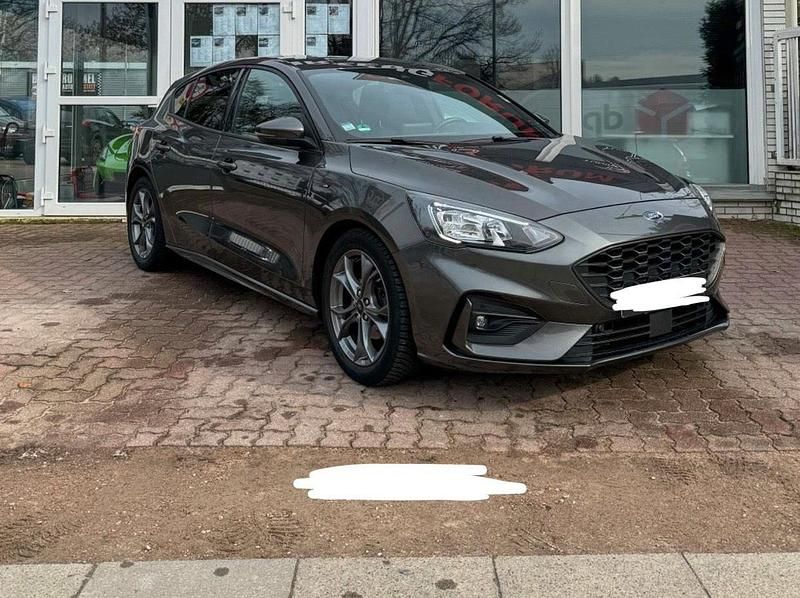 Gebraucht Ford Focus ST-Line 125 PS (91 kW) 2020 Grau Kleinwagen