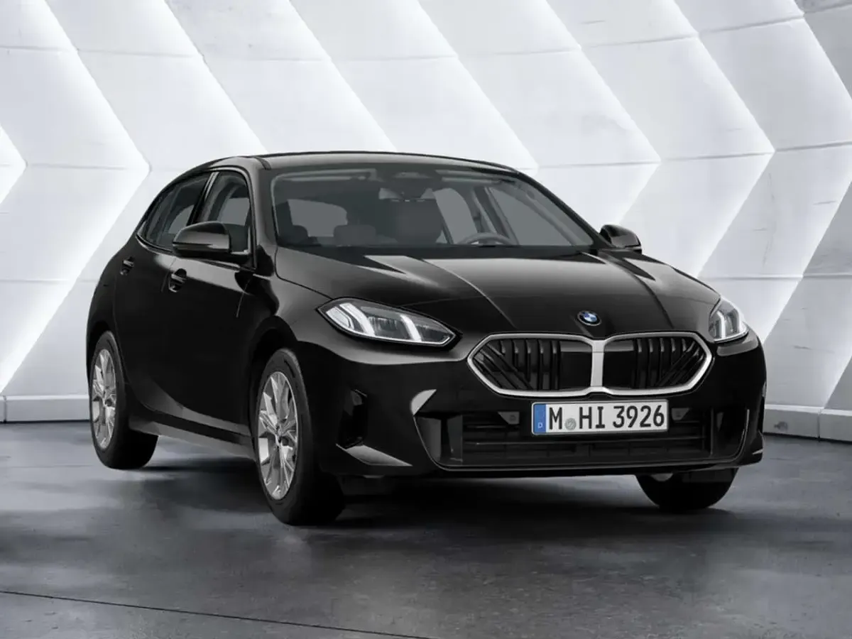 Neu BMW 120 170 PS (125 kW) 2026 Schwarz ii Kleinwagen