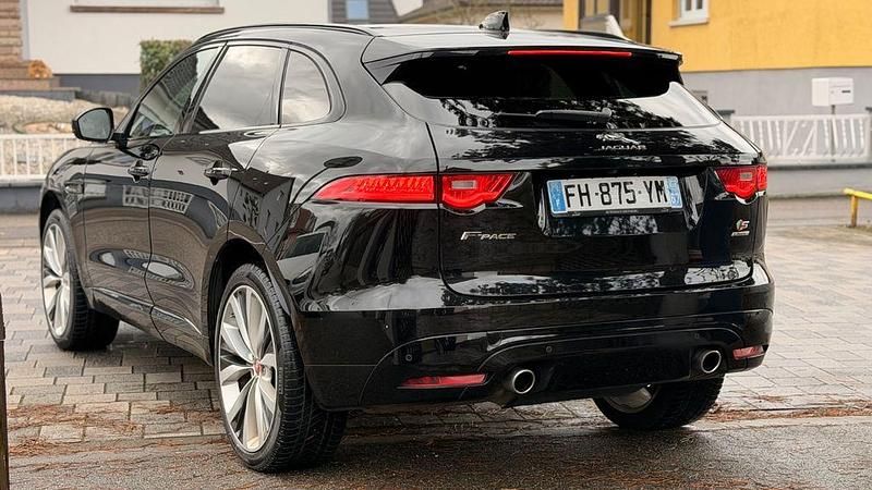 Gebraucht Jaguar F-Pace S 300 PS (220 kW) 2017 Schwarz SUV