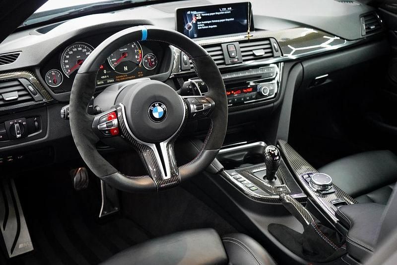Gebraucht BMW M4 Cabriolet M Performance 431 PS (317 kW) 2015 Schwarz Cabrio