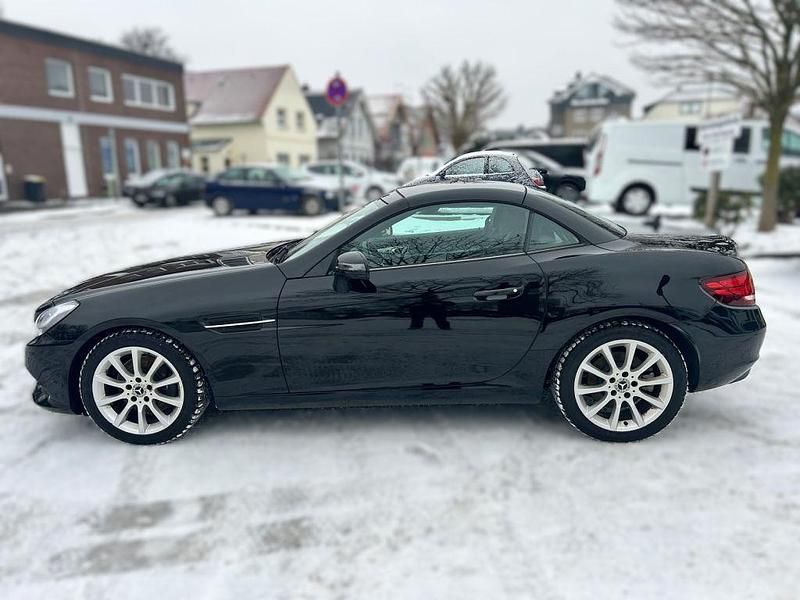 Gebraucht Mercedes SLC200 184 PS (135 kW) 2019 Schwarz Cabrio