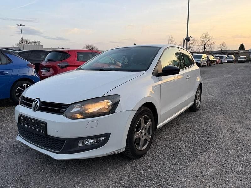 Gebraucht VW Polo Style 60 PS (44 kW) 2012 Weiß Kleinwagen