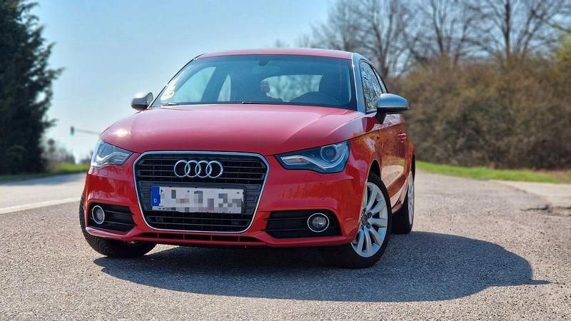 Gebraucht Audi A1 Ambition 122 PS (89 kW) 2012 Rot Kleinwagen